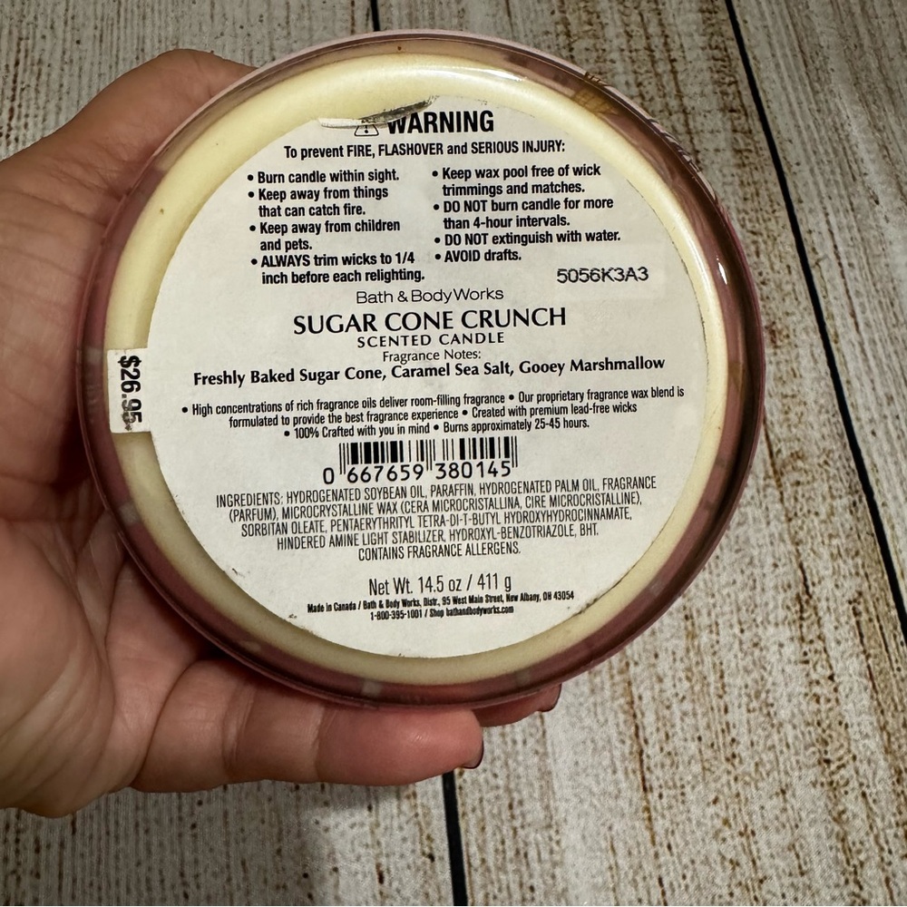 NWT Bath & Body Works Pink and Blue Sugar Cone Crunch Candle 3 Wick BBW - Picture 4 of 7